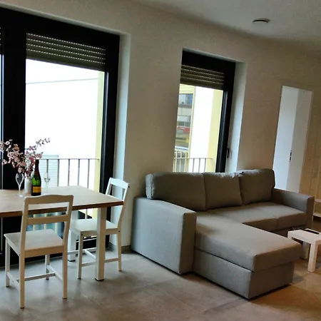 Nocleg ze śniadaniem Stylish Living At Gare 3*